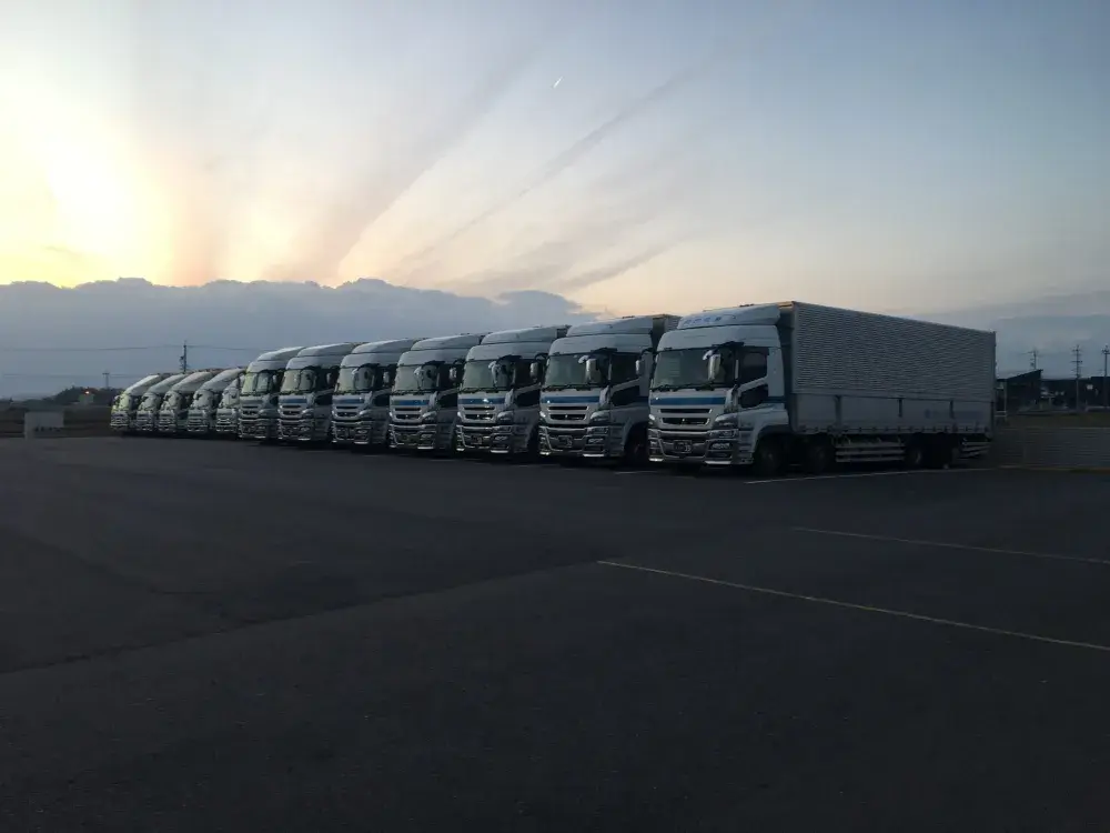 4t中型トラックドライバー