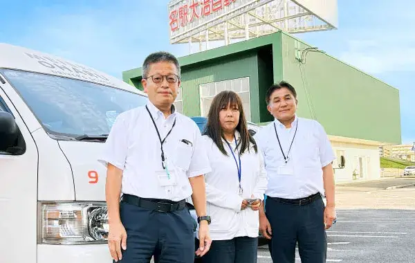 自動車学校の送迎バスドライバー