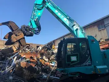 金属くずの回収ルートドライバー